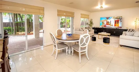 6772 NW 111th Avenue Doral FL 33178