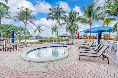 6772 NW 111th Avenue Doral FL 33178