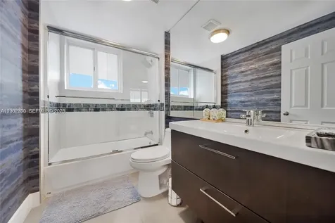 3531 SW 1st Avenue Miami FL 33145