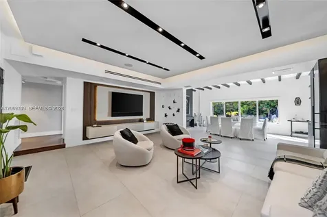 3531 SW 1st Avenue Miami FL 33145