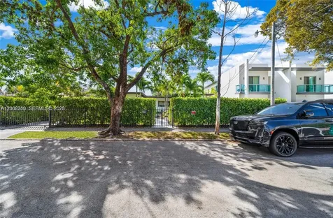 3531 SW 1st Avenue Miami FL 33145