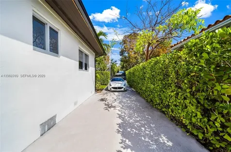 3531 SW 1st Avenue Miami FL 33145