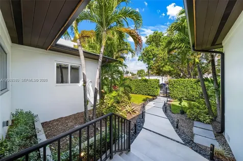 3531 SW 1st Avenue Miami FL 33145