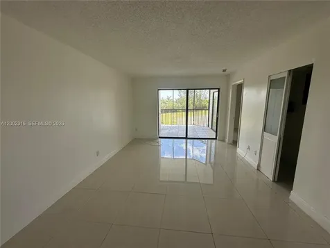 3396 Foxcroft Road Miramar FL 33025