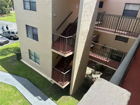 3396 Foxcroft Road Miramar FL 33025
