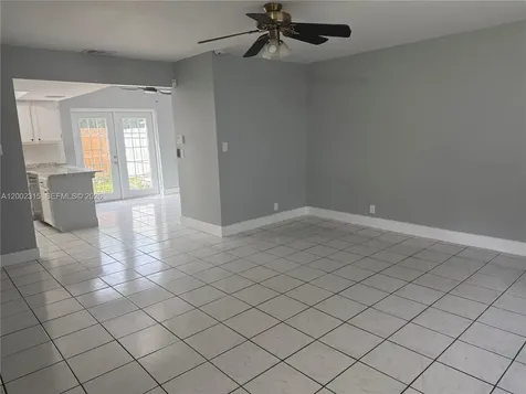 7926 Kimberly Boulevard North Lauderdale FL 33068