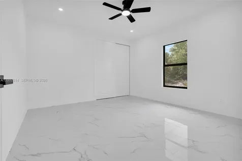 3307 E 17th Street Lehigh Acres FL 33972
