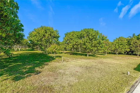 27950 SW 182nd Avenue Homestead FL 33031