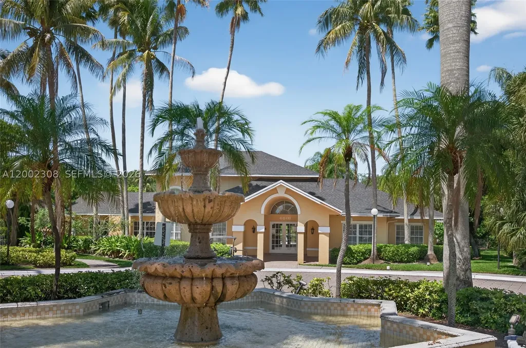 4025 W Mcnab Road Pompano Beach FL 33069