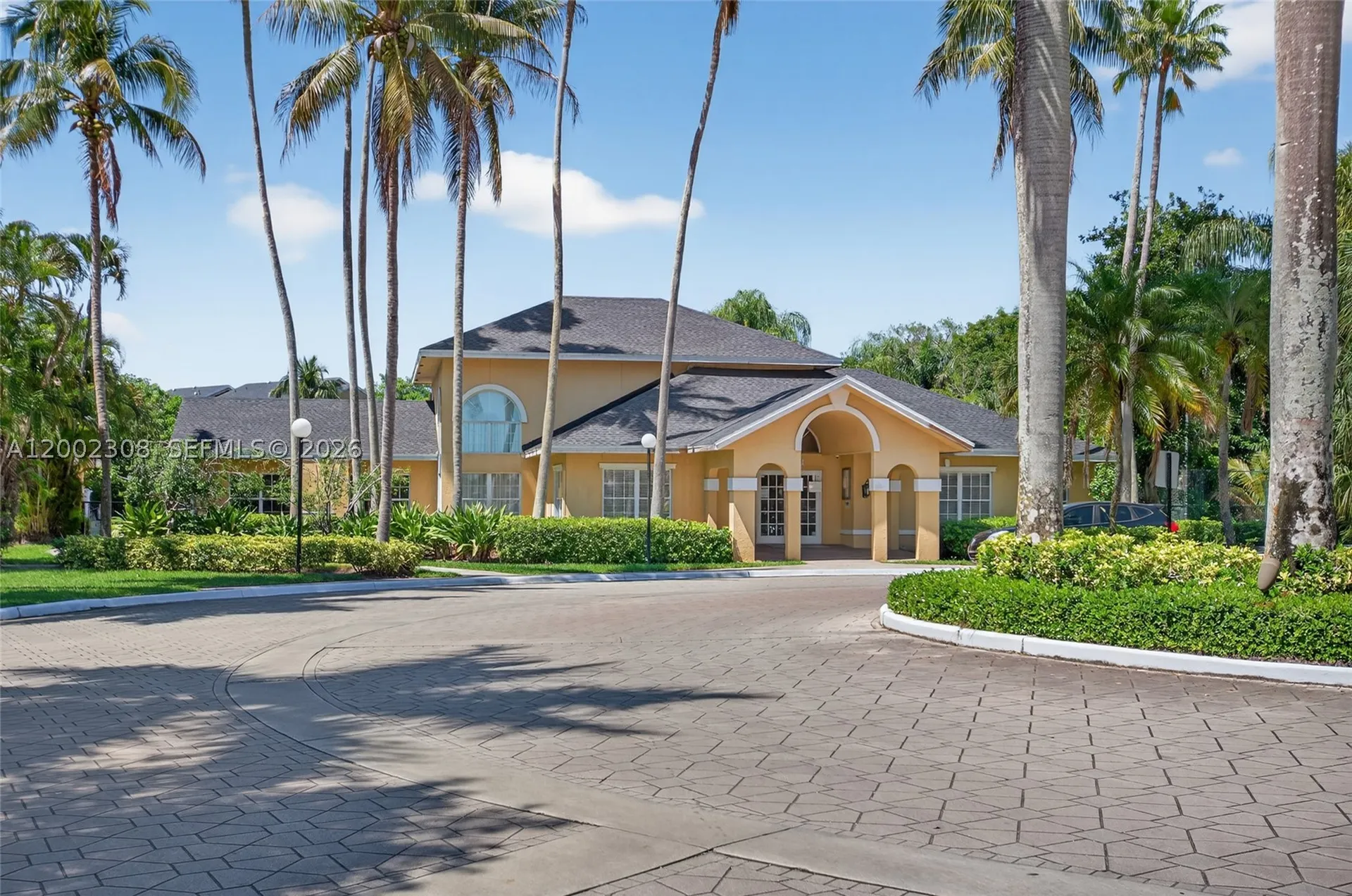 4025 W Mcnab Road Pompano Beach FL 33069