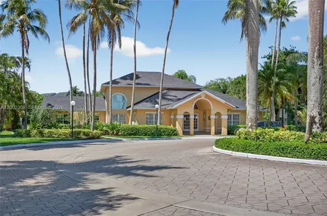 4025 W Mcnab Road Pompano Beach FL 33069