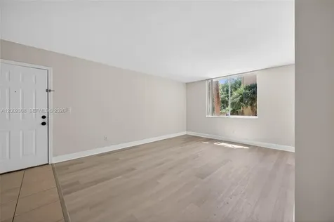 4025 W Mcnab Road Pompano Beach FL 33069