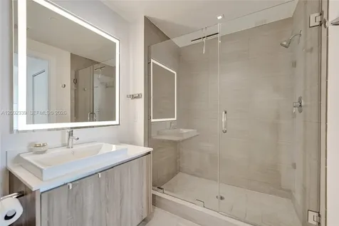 2960 NE 207th Street Aventura FL 33180