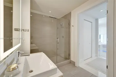 2960 NE 207th Street Aventura FL 33180
