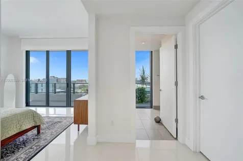 2960 NE 207th Street Aventura FL 33180