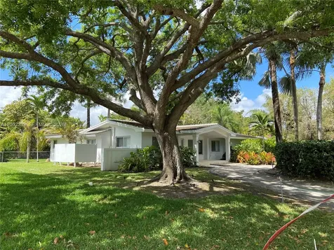 9840 SW 69th Avenue Pinecrest FL 33156