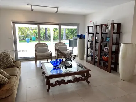 9840 SW 69th Avenue Pinecrest FL 33156