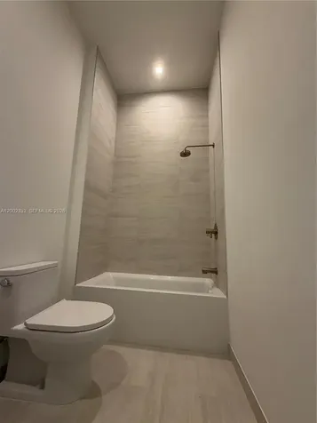 77 SE 5th Street Miami FL 33131