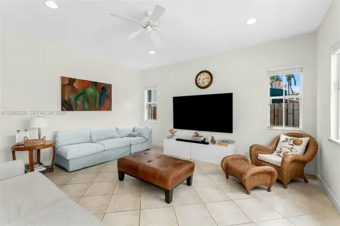 6914 NW 113th Place Doral FL 33178