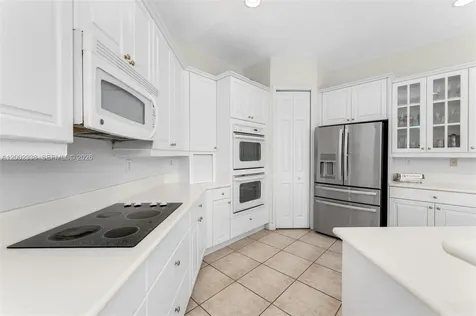 6914 NW 113th Place Doral FL 33178