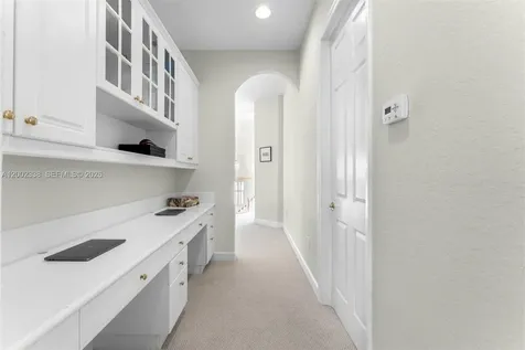 6914 NW 113th Place Doral FL 33178