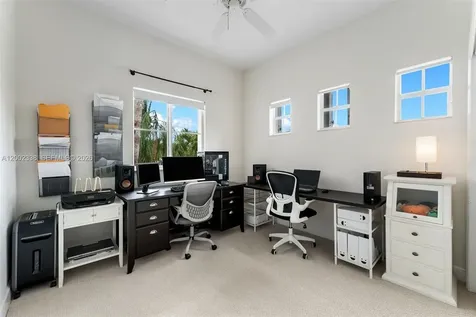 6914 NW 113th Place Doral FL 33178