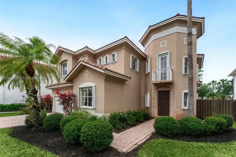 6914 NW 113th Place Doral FL 33178