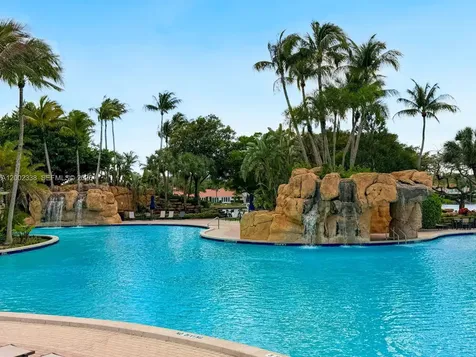 6914 NW 113th Place Doral FL 33178