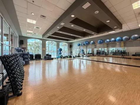 6914 NW 113th Place Doral FL 33178