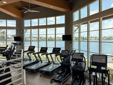 6914 NW 113th Place Doral FL 33178