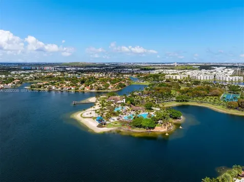6914 NW 113th Place Doral FL 33178
