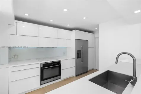 1420 Brickell Bay Drive Miami FL 33131