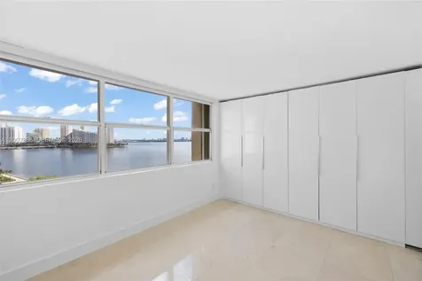1420 Brickell Bay Drive Miami FL 33131