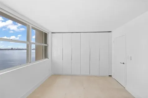 1420 Brickell Bay Drive Miami FL 33131