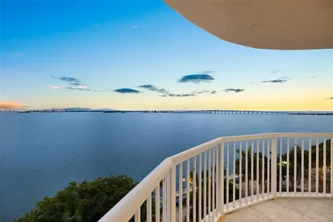 1420 Brickell Bay Drive Miami FL 33131