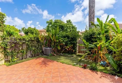 20509 NW 15 Avenue Miami Gardens FL 33169