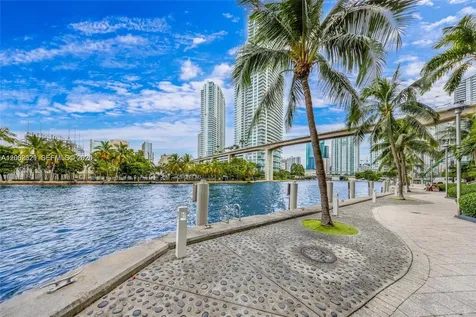 Miami FL 33130