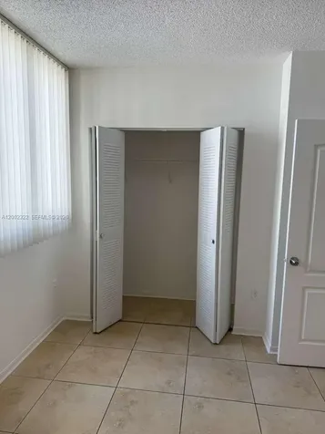 5099 NW 7th Street Miami FL 33126