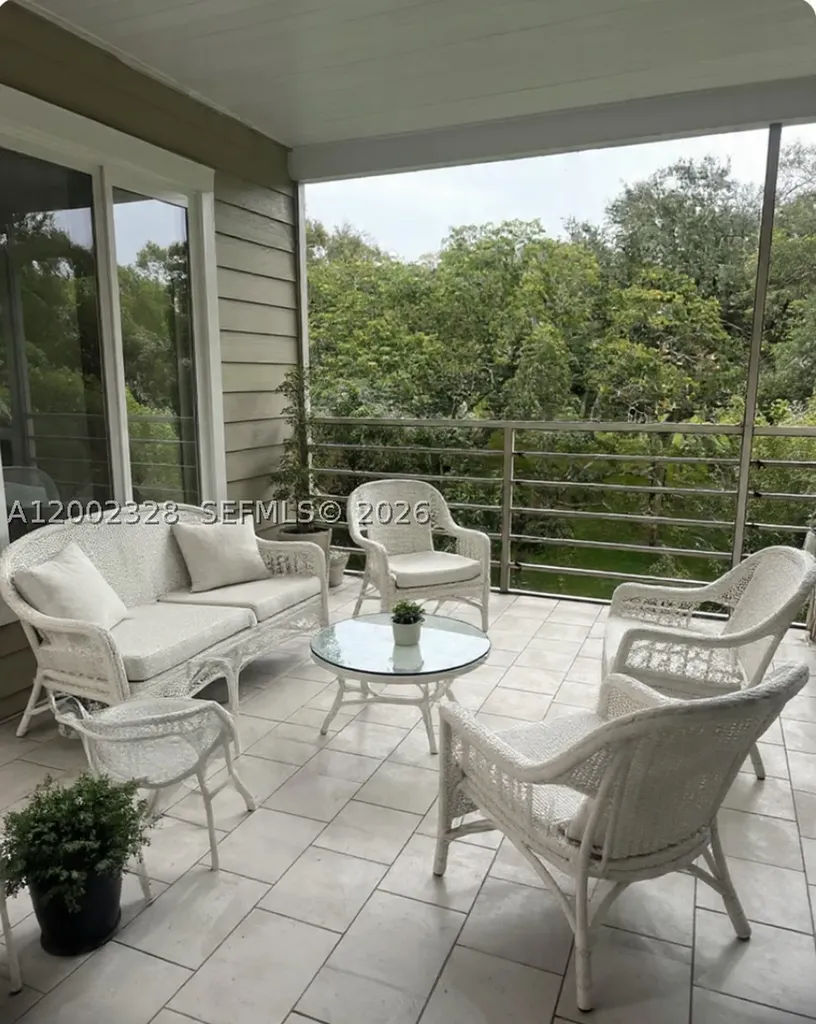 3070 NW 48th Terrace Lauderdale Lakes FL 33313