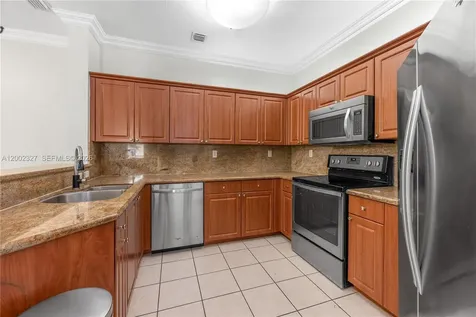 8964 W Flagler Street Miami FL 33174