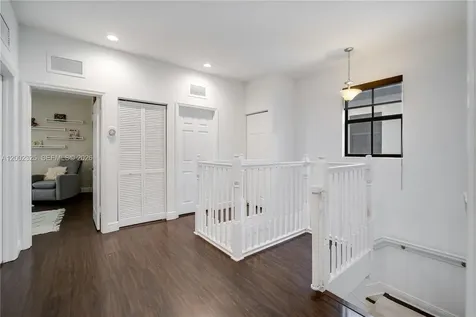 10045 NW 86th Terrace Doral FL 33178