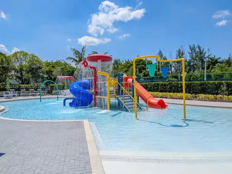 10045 NW 86th Terrace Doral FL 33178