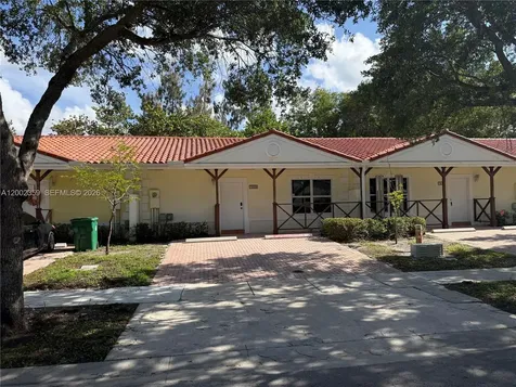 7608 NW 38th Court Davie FL 33024