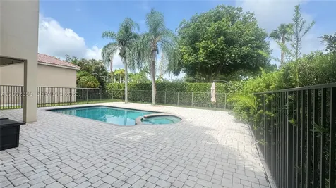 1115 Camellia Circle Weston FL 33326