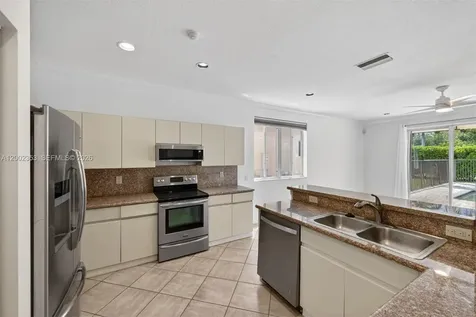 1115 Camellia Circle Weston FL 33326