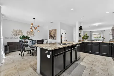 14213 SW 274th Street Homestead FL 33032