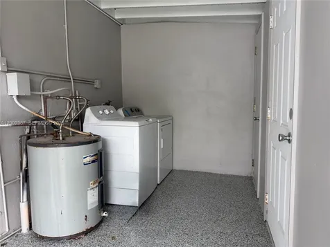 251 SW 69th Avenue Miami FL 33144