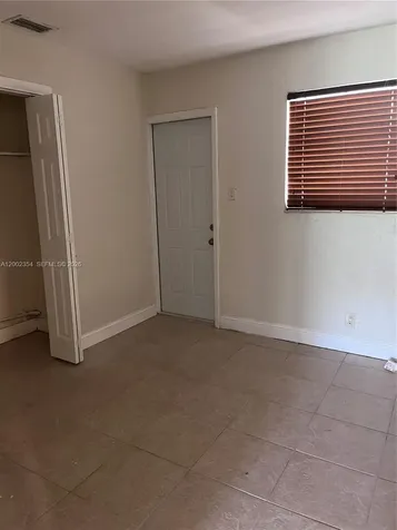 109 NW 14th Way Dania Beach FL 33004
