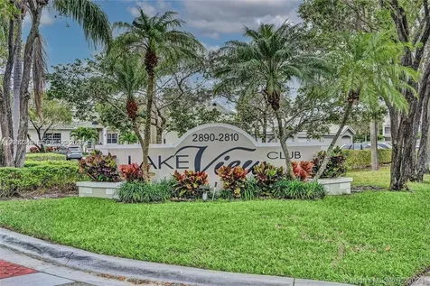2851 N Oakland Forest Drive Oakland Park FL 33309