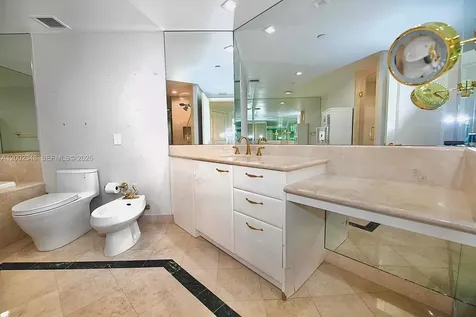 19955 NE 38th Court Aventura FL 33180